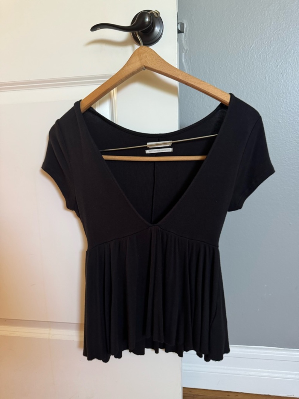 Urban Outfitters Black V-Neck Peplum Top